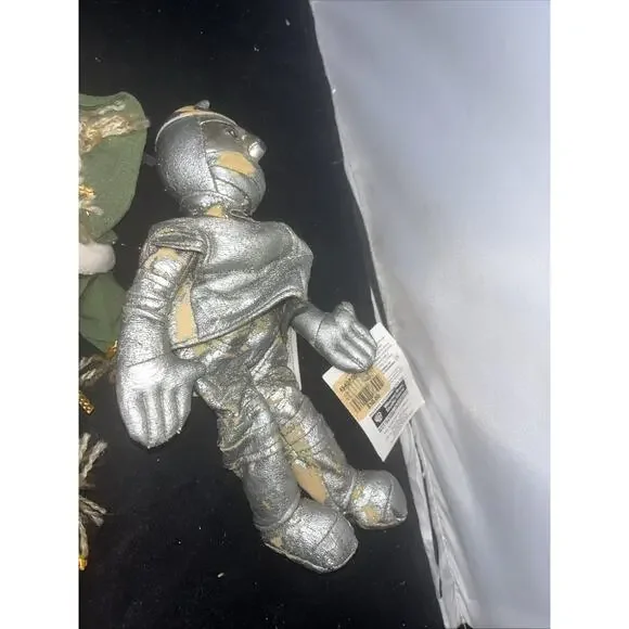 Warner Bros Wizard of Oz Beanies - Set Of 5 Dorothy, Toto, Scarecrow, Lion, Tin - Picture 4 of 10